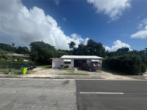 El Portal Residential, 8635 N Miami Ave, El Portal, Florida 33150, image 1