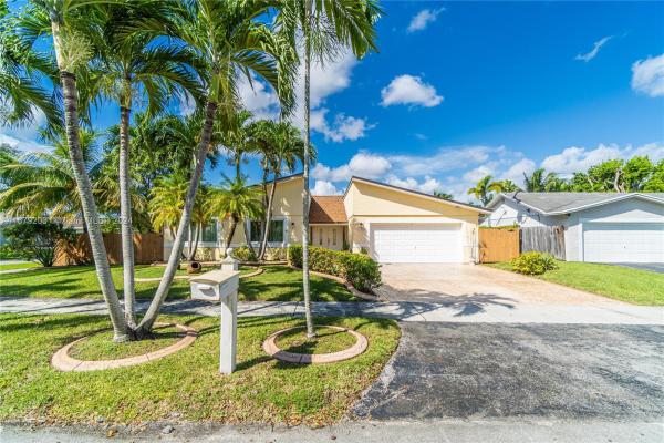 Killian Pines, 11750 SW 113th Pl, Kendall, Florida 33176, image 3