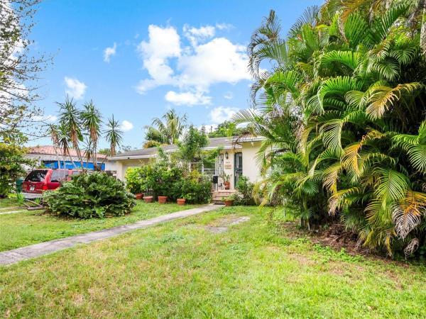 Schenley Park, 5801 SW 32nd St, Coral Terrace, Florida 33155, image 1