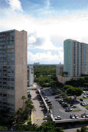 Brickell Bay Club, 2333 Brickell Ave ##f, Miami, Florida 33129, image 1