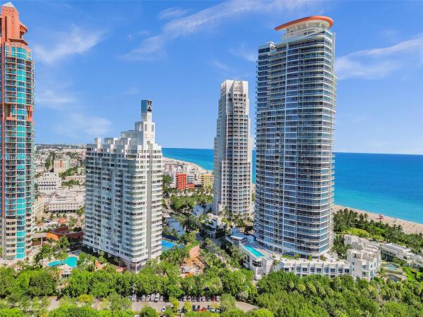 South Pointe Towers, 400 S Pointe Dr #1706, Miami Beach, Florida 33139, image 1