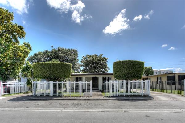 Stormproof, 5912 SW 63rd St, South Miami, Florida 33143, image 1