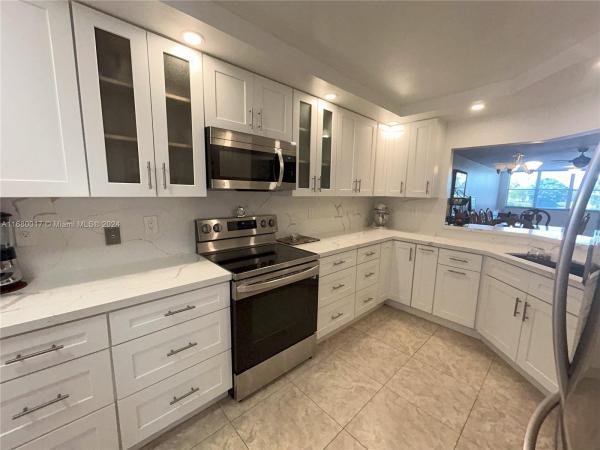 Sunrise Lakes 4, 2521 NW 104th Ave #109, Sunrise, Florida 33322, image 1