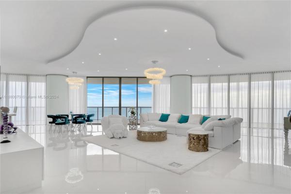 Bal Harbour Center, 9703 Collins Ave #1900, Bal Harbour, Florida 33154, image 1