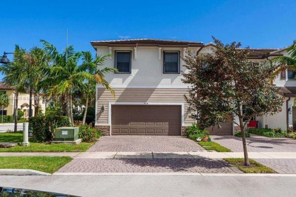 Palomino Lake, 4638 Santa Cruz Way #4638, Davie, Florida 33314, image 1