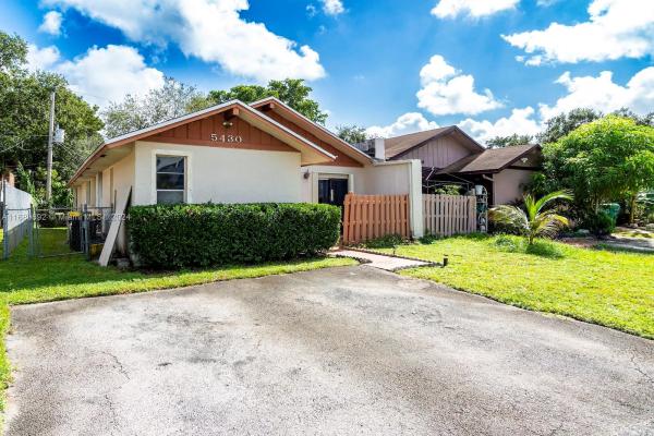 Dania Beach No HOA, 5430 SW 44th Ave, Dania Beach, Florida 33314, image 1
