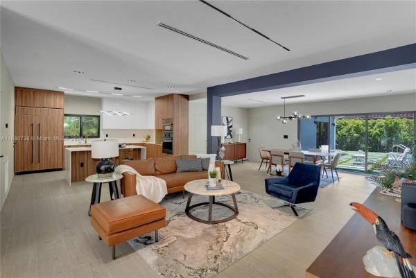 North Bay Island, 7531 Center Bay Dr, North Bay Village, Florida 33141, image 1