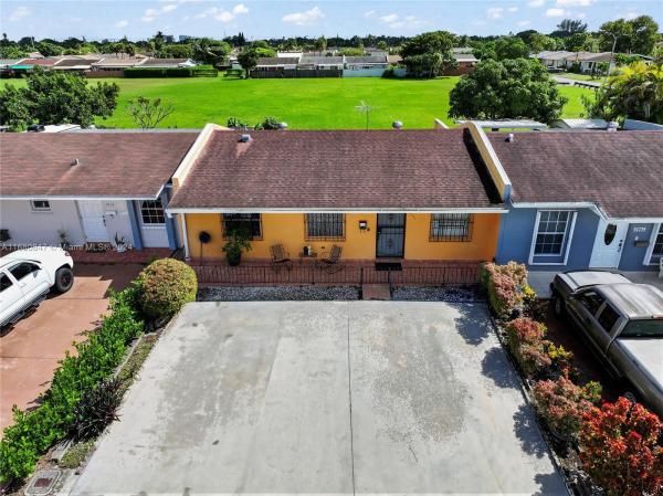 Green Glade Villas, 2001 SW 131st Ct, Tamiami, Florida 33175, image 1