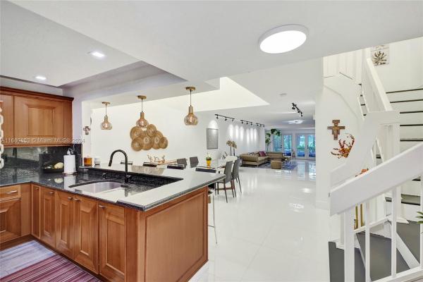 Delvista Townhomes, 20412 NE 34th Ct #19, Aventura, Florida 33180, image 1