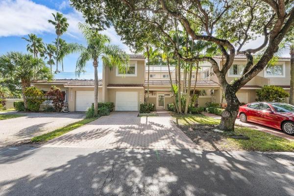 Doral Greens, 10244 NW 52nd Ter, Doral, Florida 33178, image 1
