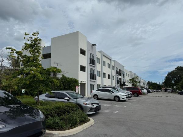 Golden Glades, 14752 NE 6th Ave #221, North Miami, Florida 33161, image 1