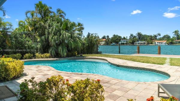 Treasure Island, 7536 W Treasure Dr, North Bay Village, Florida 33141, image 1