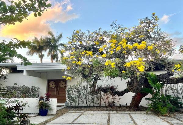 Hollywood Lakes, 1139 Washington St, Hollywood, Florida 33019, image 1