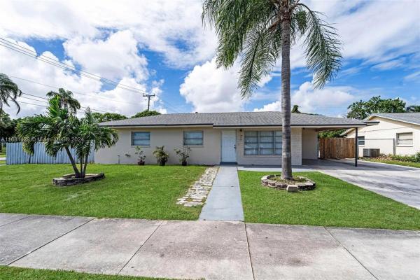 Lantana Heights, 617 S 12th St, Lantana, Florida 33462, image 1