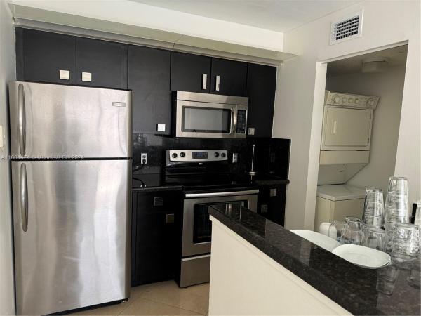 Hollywood Parc, 630 S Park Rd #23-3, Hollywood, Florida 33021, image 1