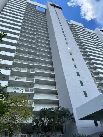 One Fifty One At Biscayne, 14951 Royal Oaks Ln #2204, North Miami, Florida 33181, image 1