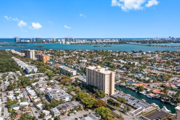 Vecino Del Mar, 2350 NE 135th St #1401, North Miami, Florida 33181, image 1