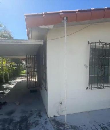East Hialeah, 405 SE 4th Ave, Hialeah, Florida 33010, image 1