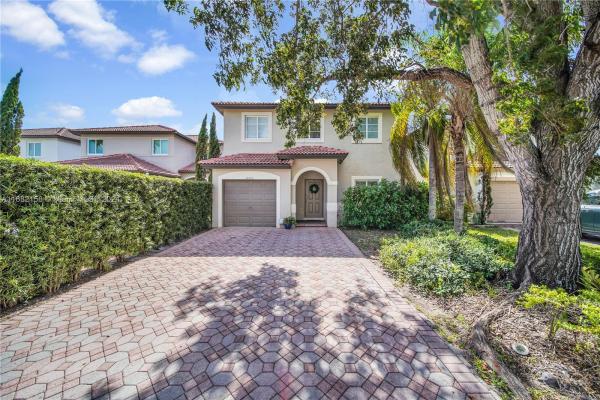 Bonita Lakes, 12070 SW 135th Ter, Three Lakes, Florida 33186, image 1