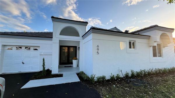 Lake Pointe, 695 NW 126th Ct, Tamiami, Florida 33182, image 1