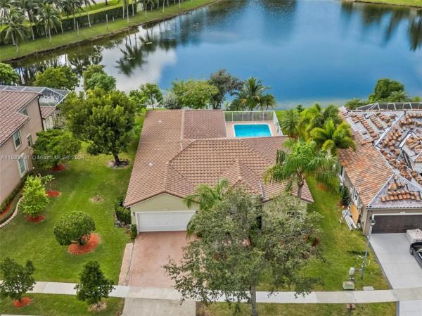 Cascades Executive, 12968 NW 18th Ct, Pembroke Pines, Florida 33028, image 1