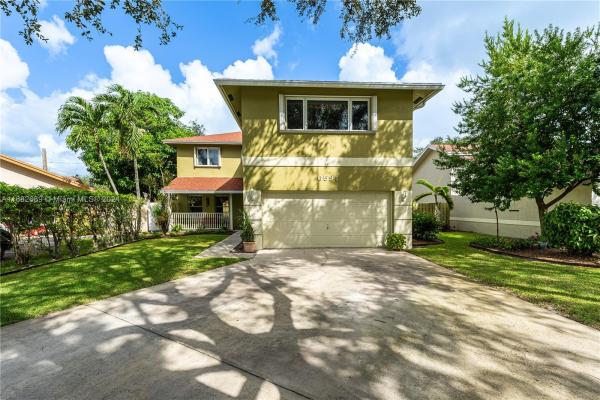Beaumont Estates, 6591 SW 13th St, Plantation, Florida 33317, image 1