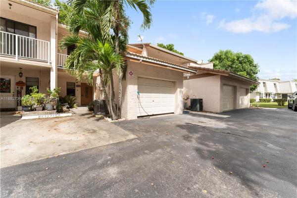 Village Green At Brokenwood, 8597 NW 35th Ct #C, Coral Springs, Florida 33065, image 1