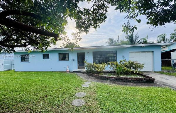 Cutler Ridge, 21020 Coral Sea Rd, Cutler Bay, Florida 33189, image 1