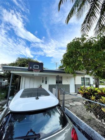 Breezyway Manor, 3544 SW 12th Ct, Fort Lauderdale, Florida 33312, image 1