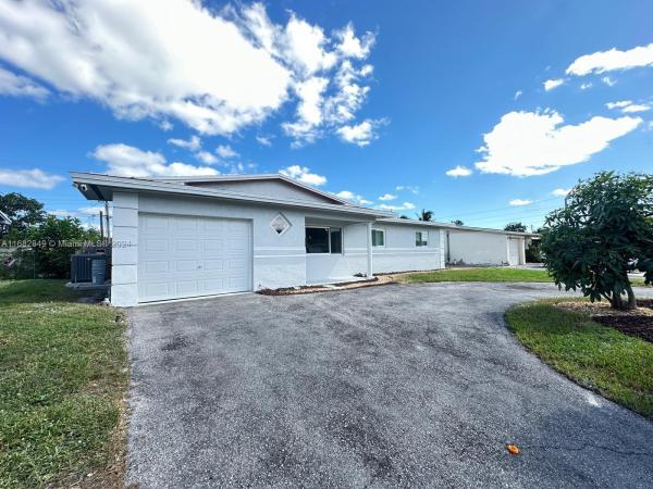 North Broward Highlands, 1310 SW 6th Way, Deerfield Beach, Florida 33441, image 1