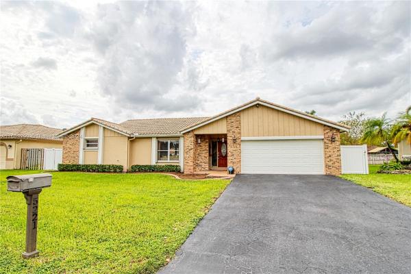 Hawkes Bluff, 5221 King Arthur Ave, Davie, Florida 33331, image 1