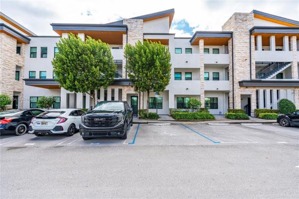 Apex At Park Central, 7809 NW 104th Ave #32, Doral, Florida 33178, image 1