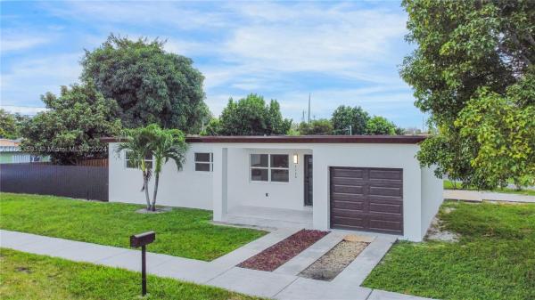 Sugar Tree Grove, 7120 SW 9th St, Coral Terrace, Florida 33144, image 1