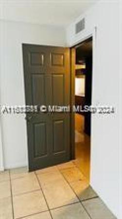 Presidential Golfview, 2050 N Congress Ave #102, West Palm Beach, Florida 33401, image 1