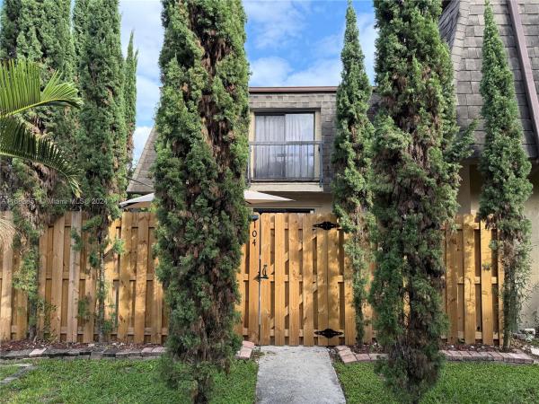 Camelot, 14253 SW 94 #104-18, The Hammocks, Florida 33186, image 1