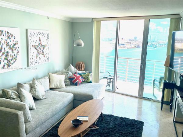 One Miami East, 335 S Biscayne Blvd #2009, Miami, Florida 33131, image 3