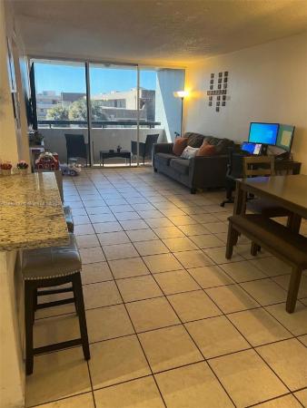 Sandalwood, 802 NW 87th Ave #418, Fountainebleau, Florida 33172, image 1