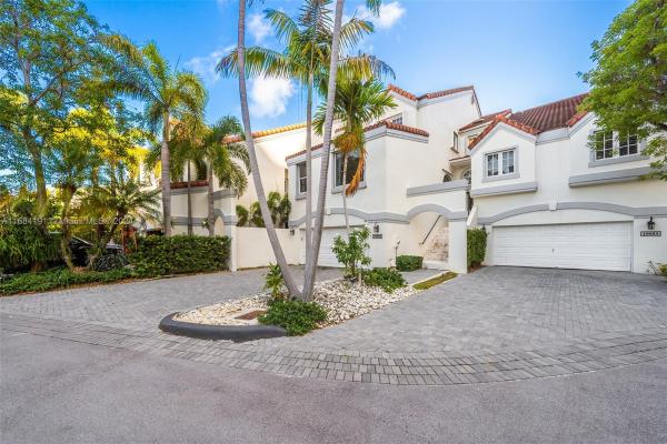 Turnberry Townhomes, 19555 NE 37th Ave, Aventura, Florida 33180, image 1