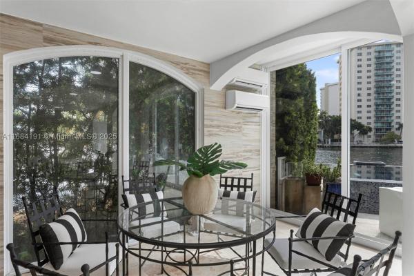Turnberry Townhomes, 19555 NE 37th Ave, Aventura, Florida 33180, image 2