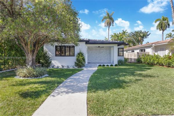 Hollywood Lakes, 1231 Van Buren St, Hollywood, Florida 33019, image 1