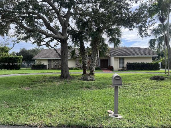 Galloway Glen, 9220 SW 103rd St, Kendall, Florida 33176, image 1