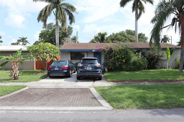 Spar-Rich, 118 NE 1st Ct, Dania Beach, Florida 33004, image 1