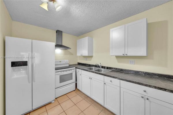 Morada 1, 6190 W 19th Ave #107, Hialeah, Florida 33012, image 1