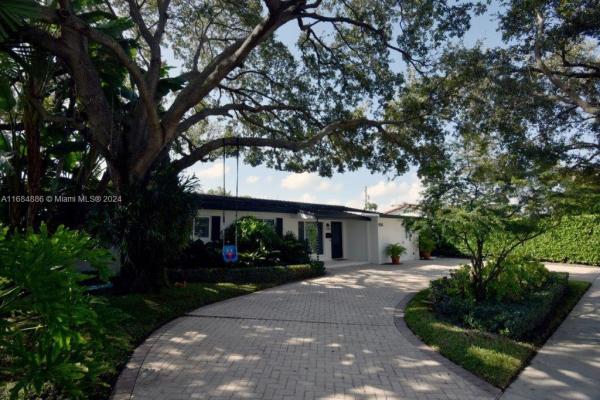 Darlington Manor, 9230 SW 56th Ter, Sunset, Florida 33173, image 1