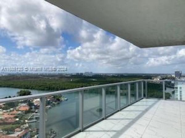 Parque Towers, 330 Sunny Isles Blvd #5-2502, Sunny Isles Beach, Florida 33160, image 1