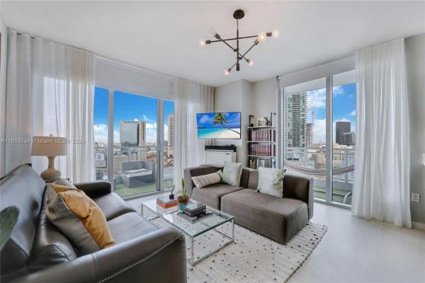 The Ivy At Riverfront, 90 SW 3rd St #2205, Miami, Florida 33130, image 1