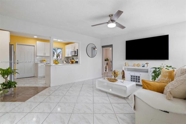 Hollywood Heights Estates, 6541 Fletcher St, Hollywood, Florida 33023, image 1