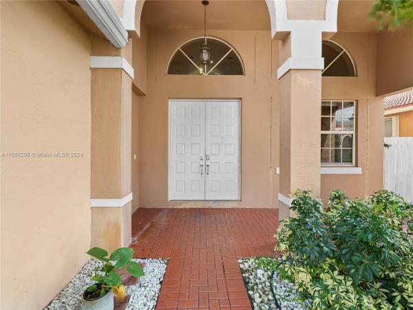 Somerset Country Club, 13236 SW 54th Ct, Miramar, Florida 33027, image 3