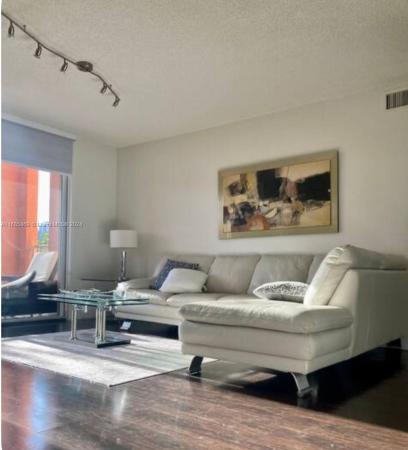 The Yacht Club At Aventura, 19655 E Country Club Dr #6304, Aventura, Florida 33180, image 1