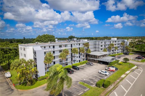 Isle Of Boca Dunes, 9235 SW 8th St #402, Boca Raton, Florida 33428, image 1